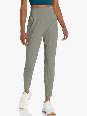 EUC Under Armour Womens Joggers 1X light green buttery soft